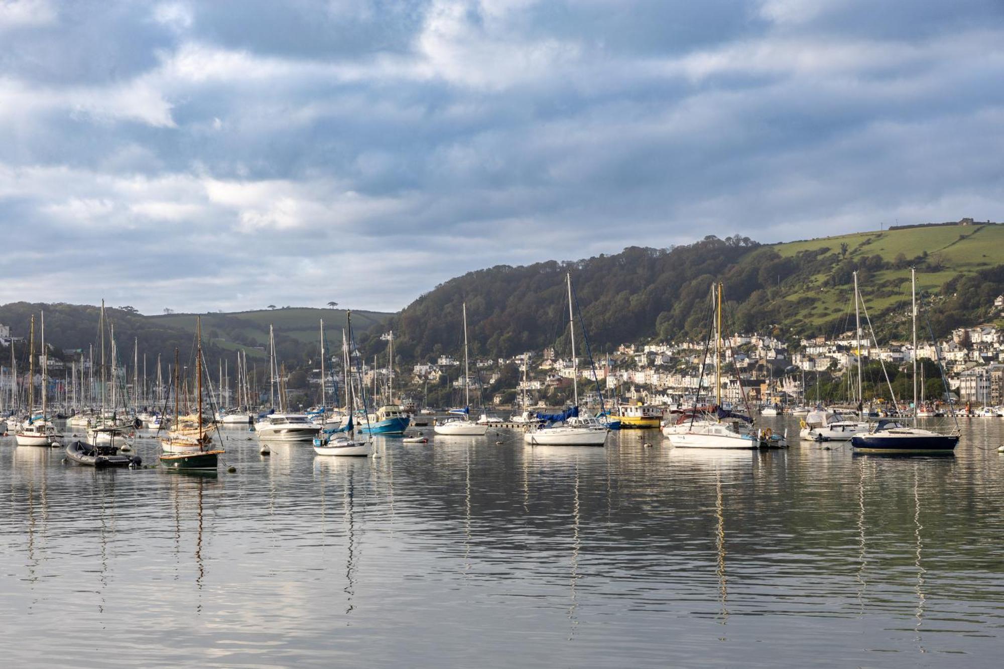 Dart Marina - Luxury Apartment On Marina Dartmouth Esterno foto