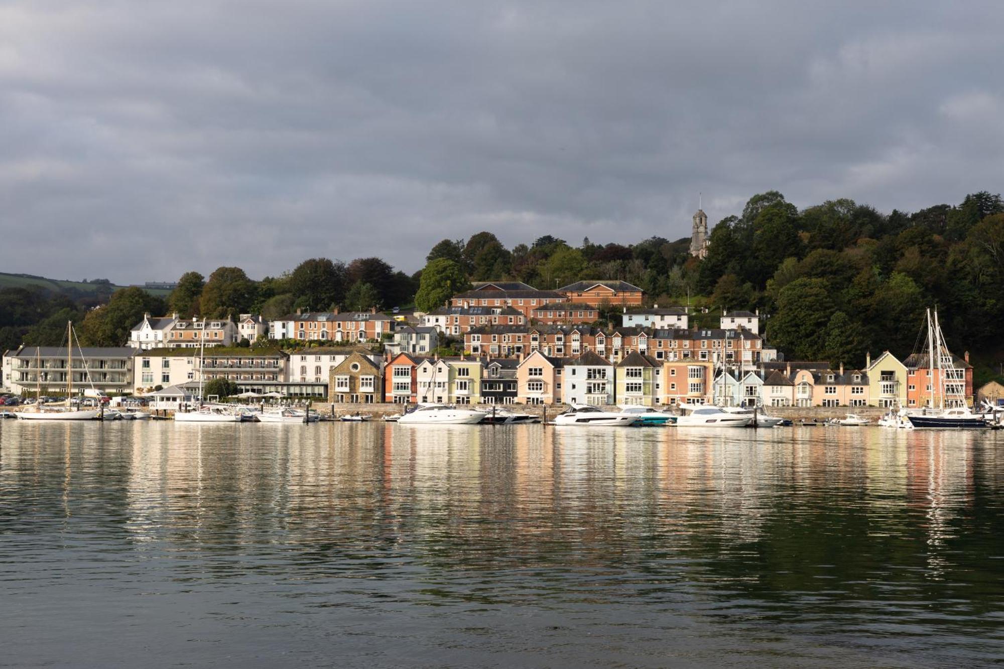 Dart Marina - Luxury Apartment On Marina Dartmouth Esterno foto